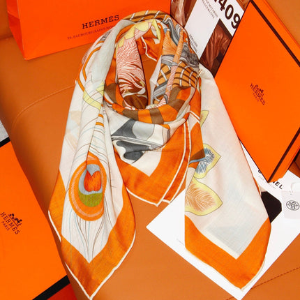 HERMES 26S SCARF 140 IN SILK AND CASHMERE 498509
