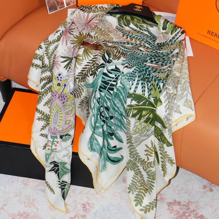 HERMES 26S SCARF 135 IN SILK AND CASHMERE 499966