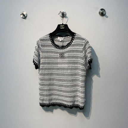 CHANEL 26S SHORT-SLEEVE KNIT TOP STYLE 1079