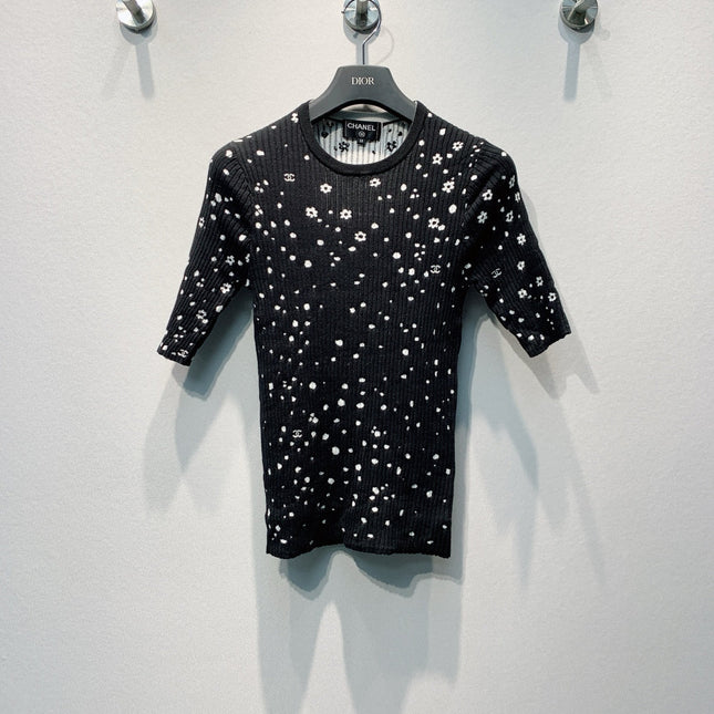 CHANEL 26S SHORT-SLEEVE KNIT TOP 1387