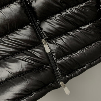 MONCLER 26S HOODED DOWN PUFFER JACKET 828