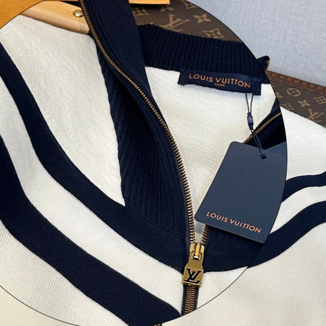 LV 25S PEACOAT 0165
