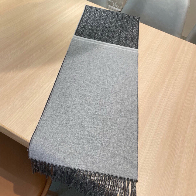 LOEWE 26S SCARF 182 IN CASHMERE WOOL 143411