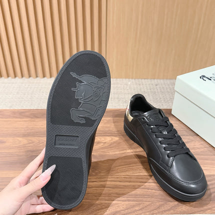 BURBERRY 26S SNEAKERS IN BLACK SOFT CALFSKIN