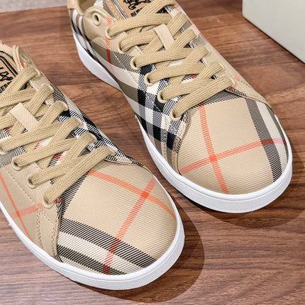 BURBERRY 26S SNEAKERS IN LIGHT BEIGE CANVAS PLAID
