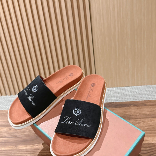 LP 26S SLIDES SANDAL IN BLACK SUEDE WITH LOGO