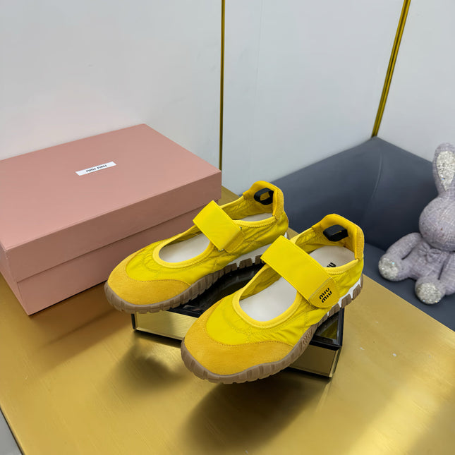 BALLERINAS SHOES IN YELLOW TYRE TECHNICAL FABRIC AND SUEDE