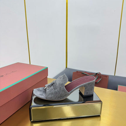 LP BLOCK HEEL SANDALS 25S IN DARK GRAY SUEDE