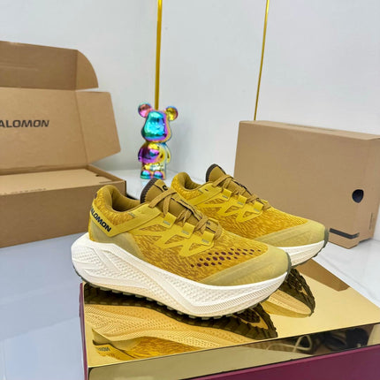 ALO 25S SALOMON ODYSSEY ELMT SNEAKER 45 MM IN YELLOW FABRIC