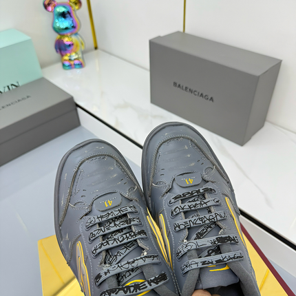 BALENCIAGA 25S SNEAKERS IN DARK GREY MIX YELLOW LEATHER