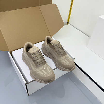 ALO 25S SNEAKER IN STONE BEIGE MESH FABRIC