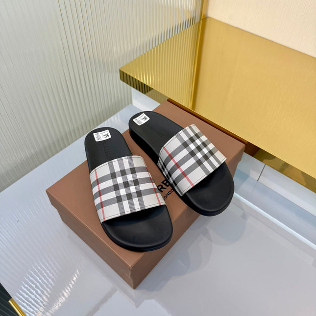 BURBERRY 26S SLIDES SANDAL IN GREY BLACK CALFSKIN