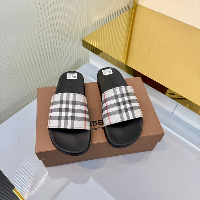 BURBERRY 26S SLIDES SANDAL IN GREY BLACK CALFSKIN
