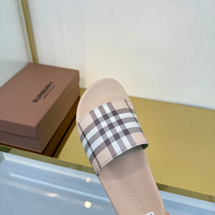 BURBERRY 26S SLIDES SANDAL IN NUDE BEIGE CALFSKIN