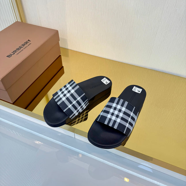 BURBERRY 26S SLIDES SANDAL IN BLACK CALFSKIN