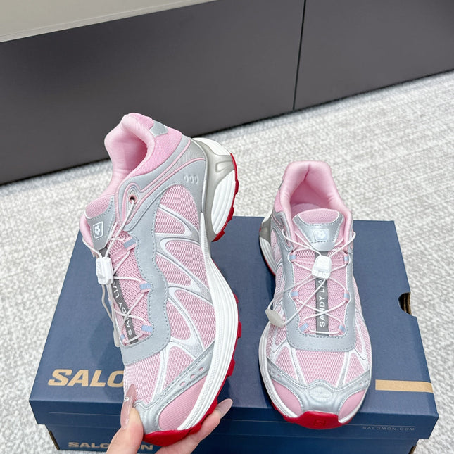 ALO 25S SALOMON XT WHISPER 40 MM IN LIGHT PINK MESH FABRIC AND GREY LAMBSKIN