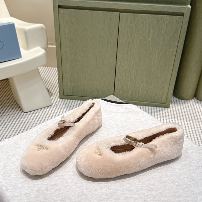 PRADA 25S MARY JANE BALLET FLATS IN LIGHT BEIGE FUR