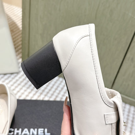 CHANEL 25S LOAFERS MOCCASIN 65MM IN WHITE CALFSKIN GOLD HARDWARE