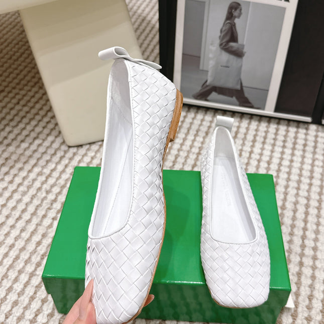 BOTTEGA VENETA 26S SQUARE-TOE FLATS IN WHITE TECHNICAL WOVEN LAMBSKIN