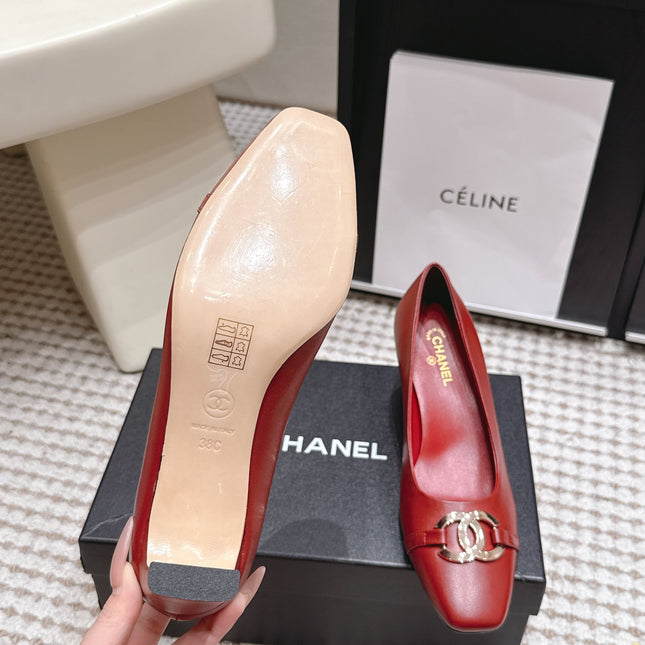 CHANEL 26S HIGH HEELS 75 MM IN RED CALFSKIN WITH GOLD-TONE CC LOGO