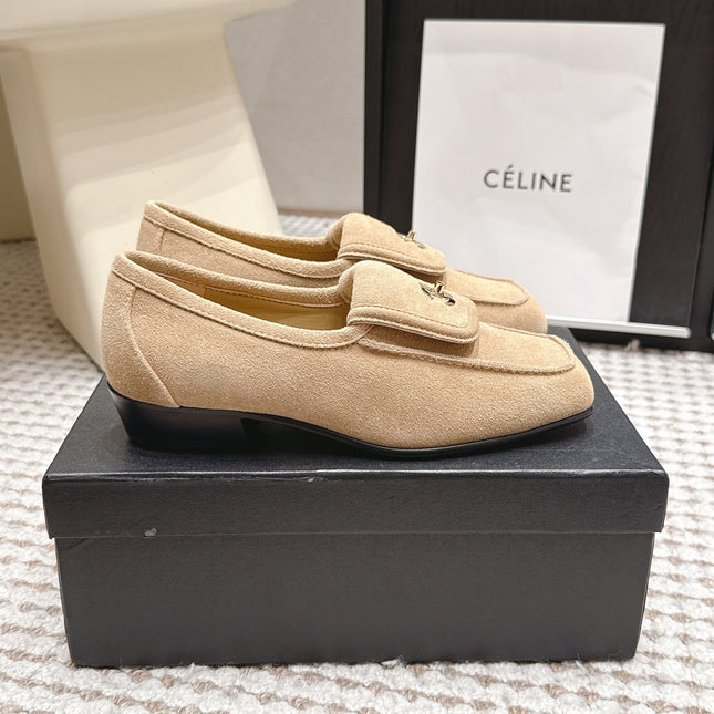 CHANEL 26S LOAFERS IN BEIGE SUEDE WITH GOLD-TONE CC LOGO