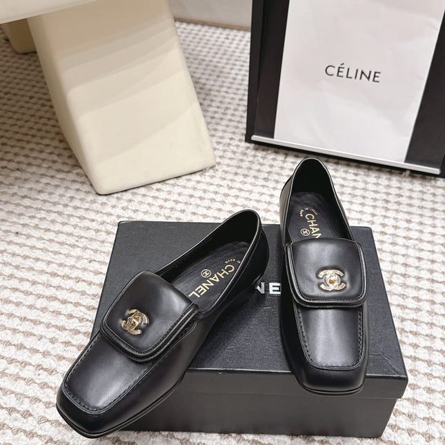 CHANEL 26S LOAFERS IN BLACK CALFSKIN WITH GOLD-TONE CC LOGO