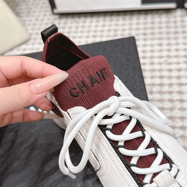 CHANEL 26S PLATFORM SNEAKERS 30 MM IN WHITE SUEDE WITH BURGUNDY FABRIC