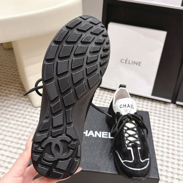 CHANEL 26S PLATFORM SNEAKERS 30 MM IN BLACK SUEDE WITH WHITE FABRIC
