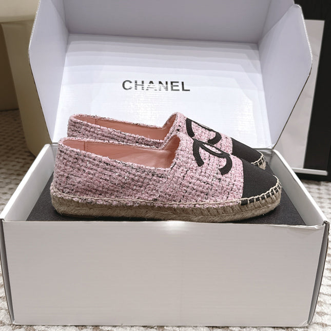 CHANEL 26S SLIP ONS IN PINK MIX BLACK TWEED AND PATENT CALFSKIN