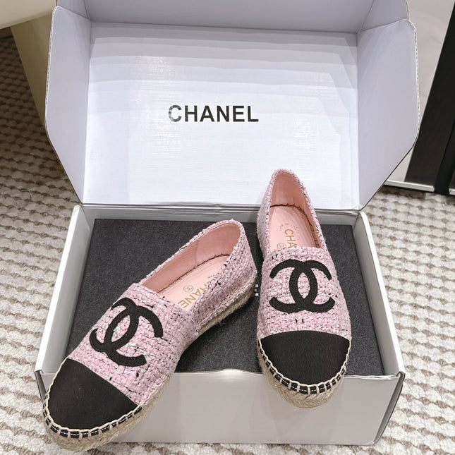 CHANEL 26S SLIP ONS IN PINK MIX BLACK TWEED AND PATENT CALFSKIN