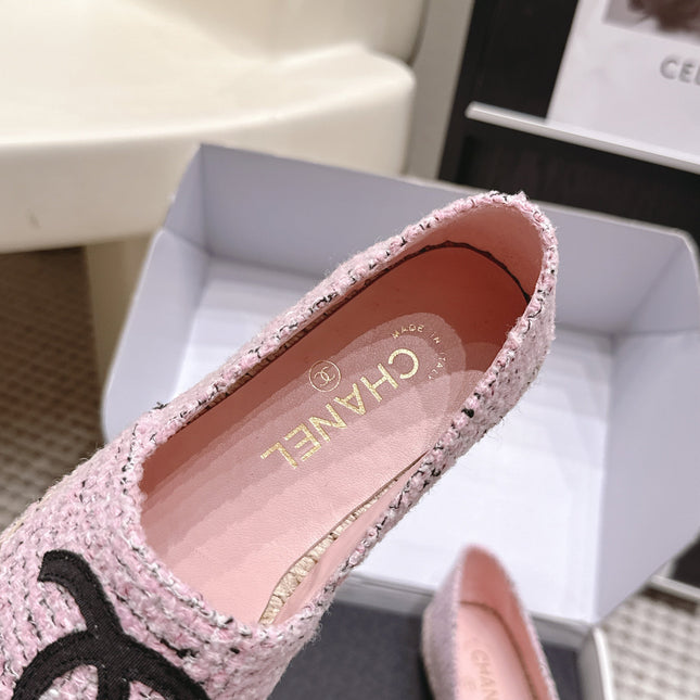 CHANEL 26S SLIP ONS IN PINK MIX BLACK TWEED AND PATENT CALFSKIN