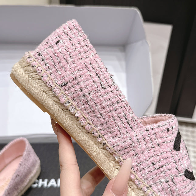 CHANEL 26S SLIP ONS IN PINK MIX BLACK TWEED AND PATENT CALFSKIN