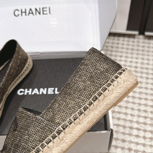 CHANEL 26S SLIP ONS IN GOLD BRONZE MIX BLACK FABRIC