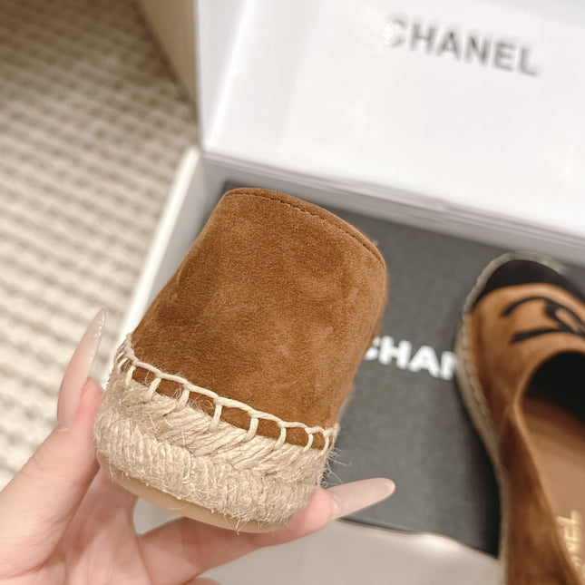 CHANEL 26S ESPADRILLE SLIP-ONS IN BROWN MIX BLACK SUEDE