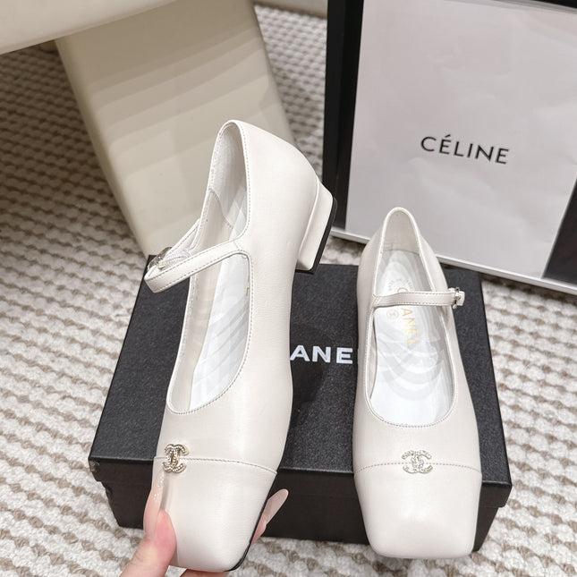 CHANEL 26S SQUARE TOE MARY JANE FLATS IN OFF WHITE CALFSKIN