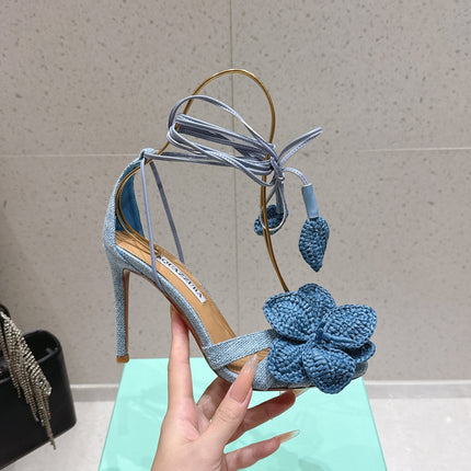 AQUAZZURA 26S FLORAL HEELS 100 MM IN PASTEL BLUE WOVEN RAFFIA AND FABRIC