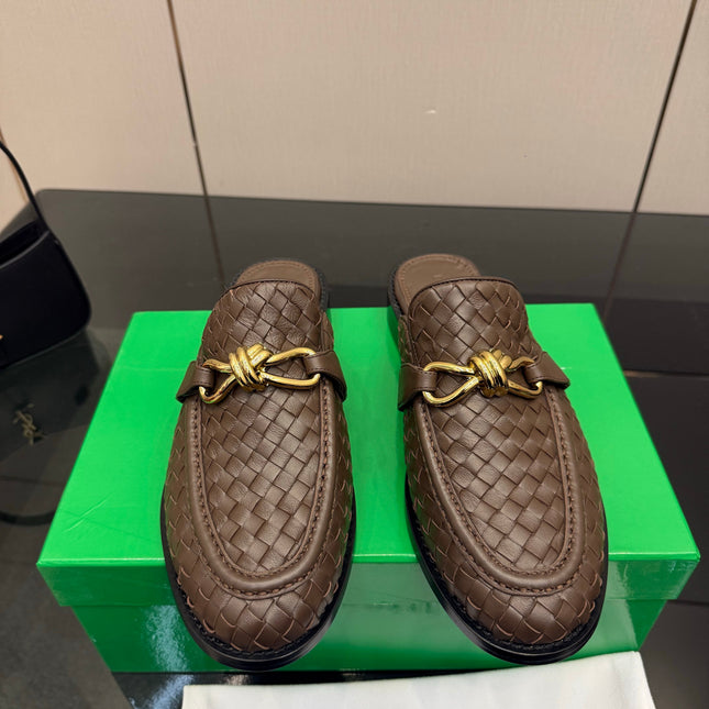 BOTTEGA VENETA 26S BACKLESS LOAFERS IN BROWN TECHNICAL WOVEN CALFSKIN