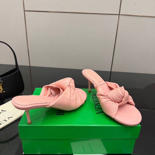 BOTTEGA VENETA 26S KNOT-STRAP HIGH-HEEL SANDALS IN PASTEL PINK LAMBSKIN