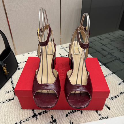 VALENTINO 26S SQUARE TOE ANKLE STRAP SANDALS IN DARK RED CROC-EMBOSSED LEATHER