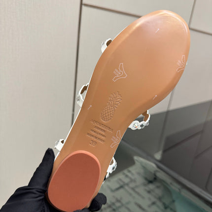 AQUAZZURA 26S FLAT SANDALS IN CREAM WHITE LAMBSKIN CRYSTAL-EMBELLISHED