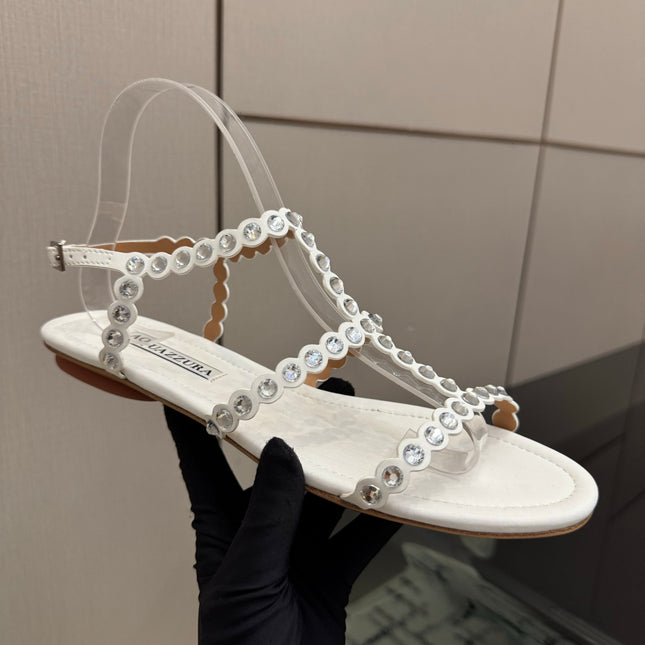 AQUAZZURA 26S FLAT SANDALS IN CREAM WHITE LAMBSKIN CRYSTAL-EMBELLISHED