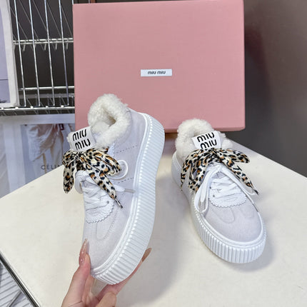 MIUMIU 25S SNEAKERS 45MM IN WHITE SUEDE WITH LEOPARD-PRINT LACES SHEARLING