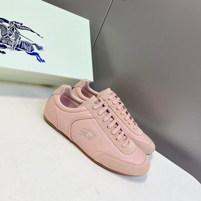 BURBERRY 26S LOW TOP SNEAKERS IN LIGHT PINK CALFSKIN AND SUEDE