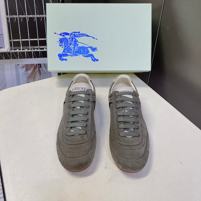 BURBERRY 26S LOW TOP SNEAKERS IN ASH GREY SUEDE