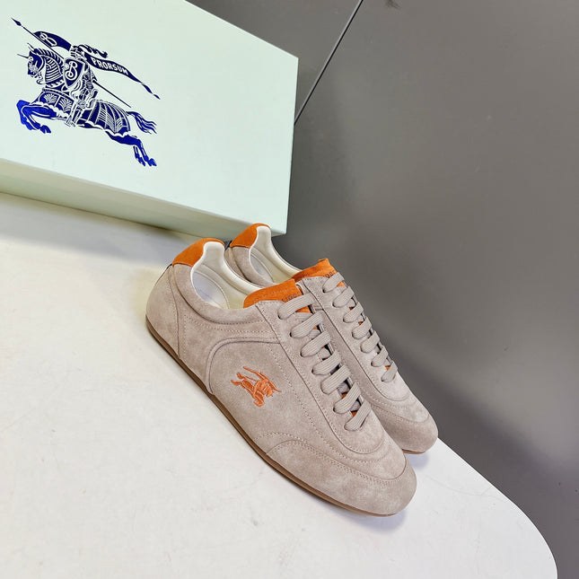 BURBERRY 26S LOW TOP SNEAKERS IN BEIGE AND ORANGE SUEDE
