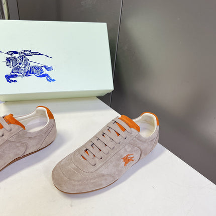 BURBERRY 26S LOW TOP SNEAKERS IN BEIGE AND ORANGE SUEDE