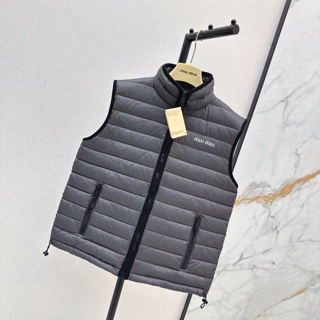 MIUMIU DOWN VEST 99400