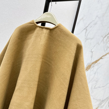 BURBERRY 25S KNITTED SHAWL 067