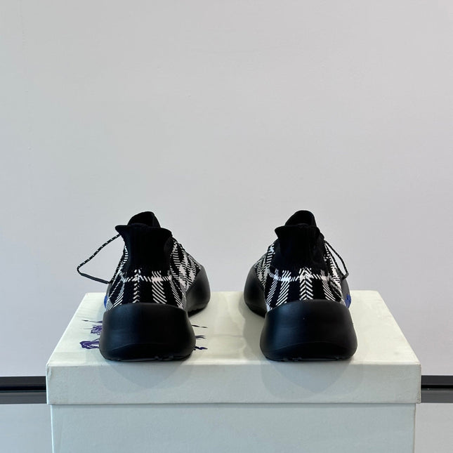BURBERRY 26S CHECK KNIT SOCK SNEAKERS IN BLACK AND WHITE FABRIC