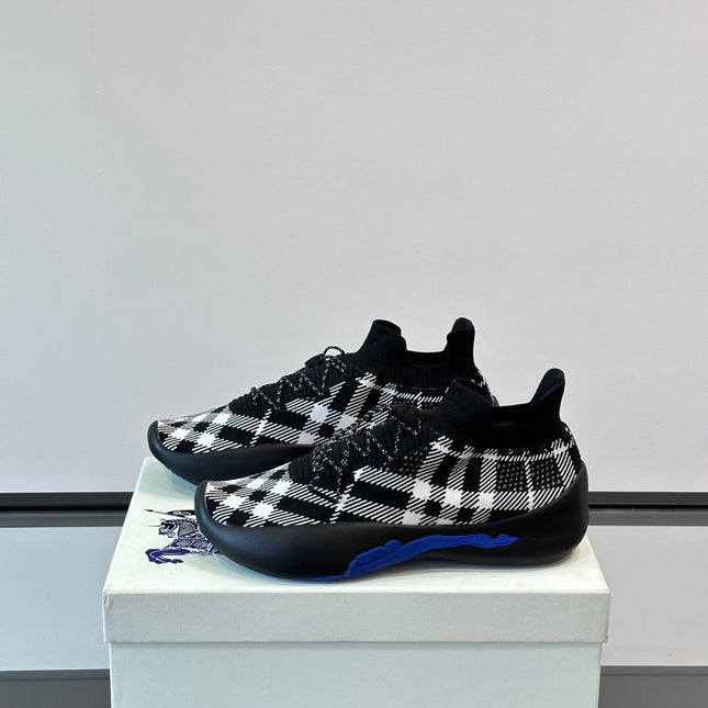 BURBERRY 26S CHECK KNIT SOCK SNEAKERS IN BLACK AND WHITE FABRIC